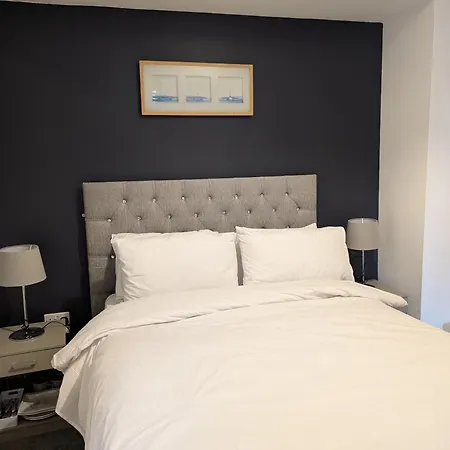 Blok 3 -Jacuzzi Suites, Apartment & Ensuite Rooms-2